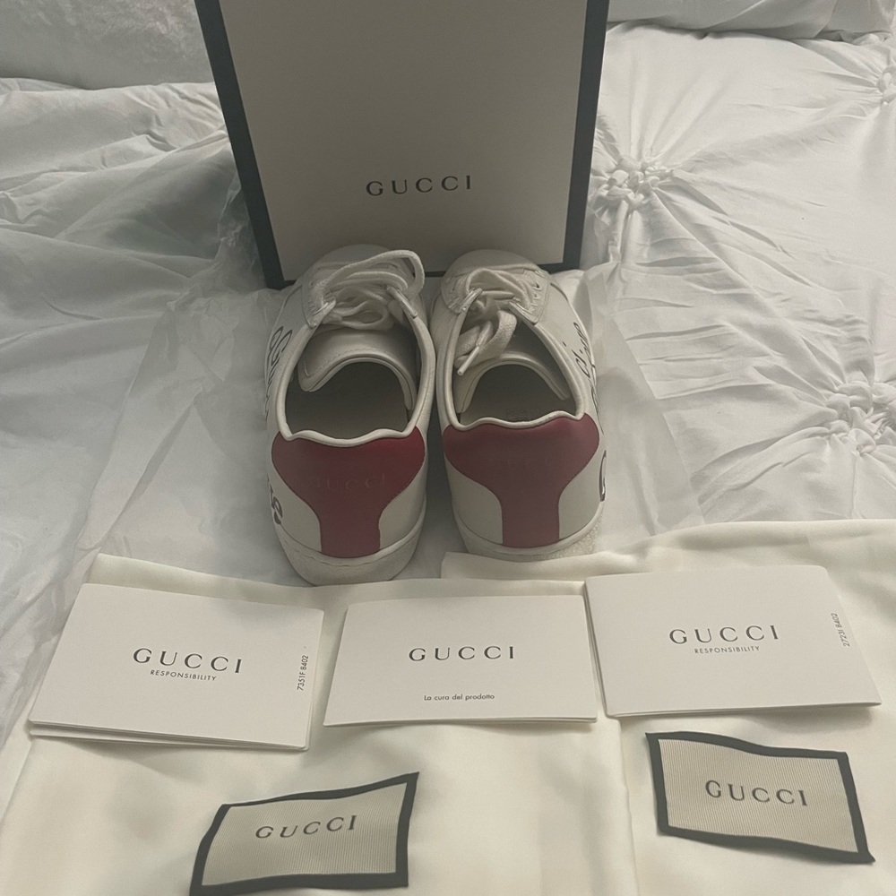 Gucci women shoes.